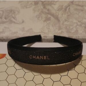 CHANEL Black and Gold Hairband